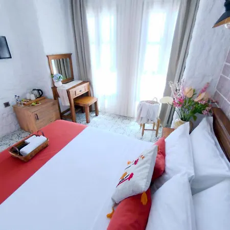 Homestay Q-zen House Cunda