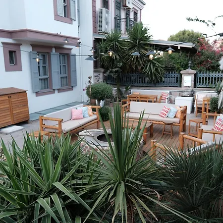 Qzen House Cunda منزل للإقامة جوندا