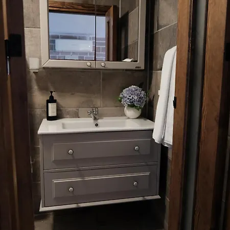 Q-zen House Privatunterkunft